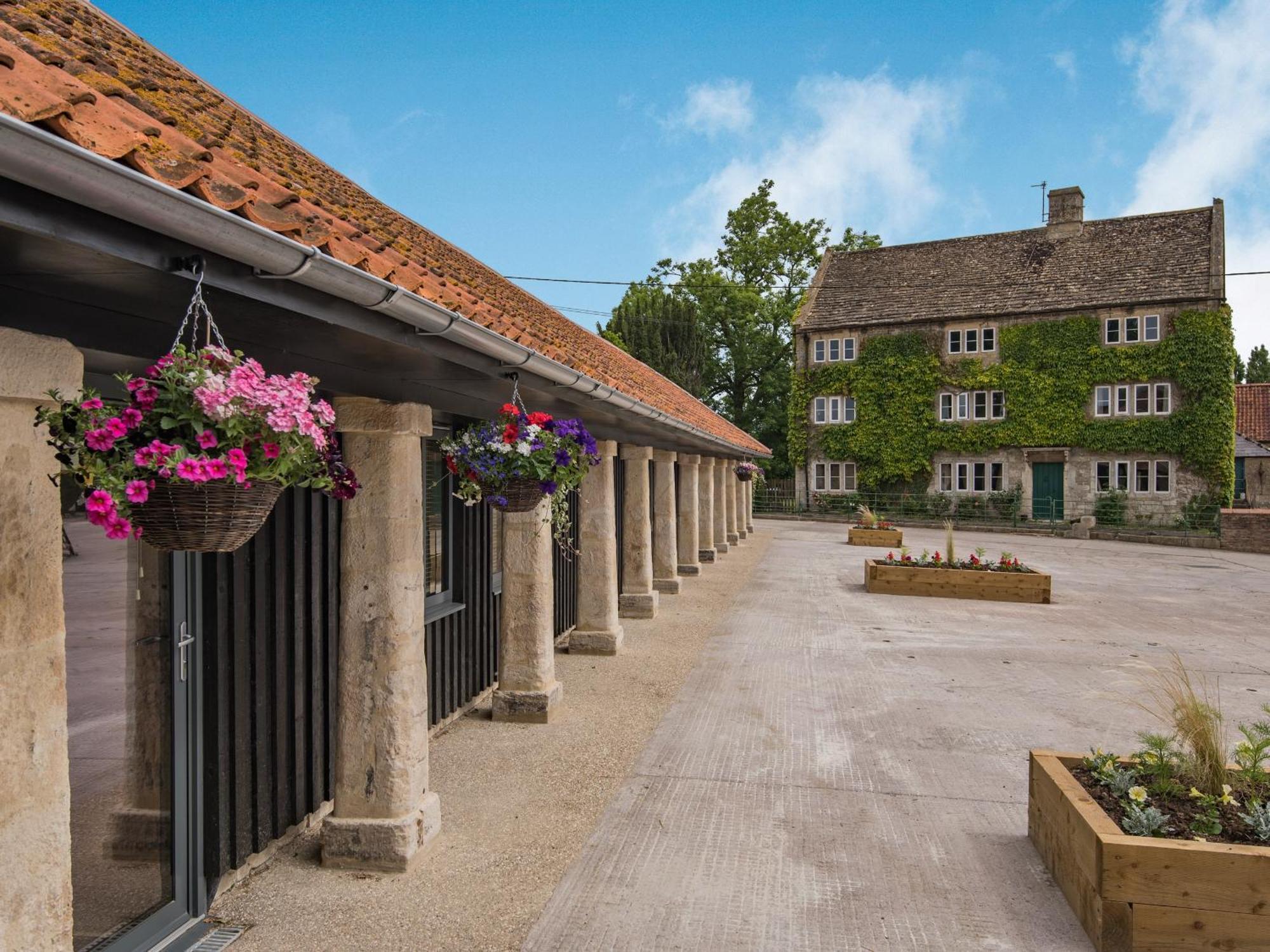 Вилла The Oak Wingfield  Экстерьер фото